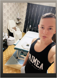 Опыт работы более 4 лет. Оказываю услуги профессионального массажа. Выполняю следующие виды массажа: Классический, Расслабляющий, Спортивный, Лимфодренажный, Шейно-воротниковой зоны и по отдельным мышечным зонам.